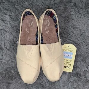 Toma classic slip ons